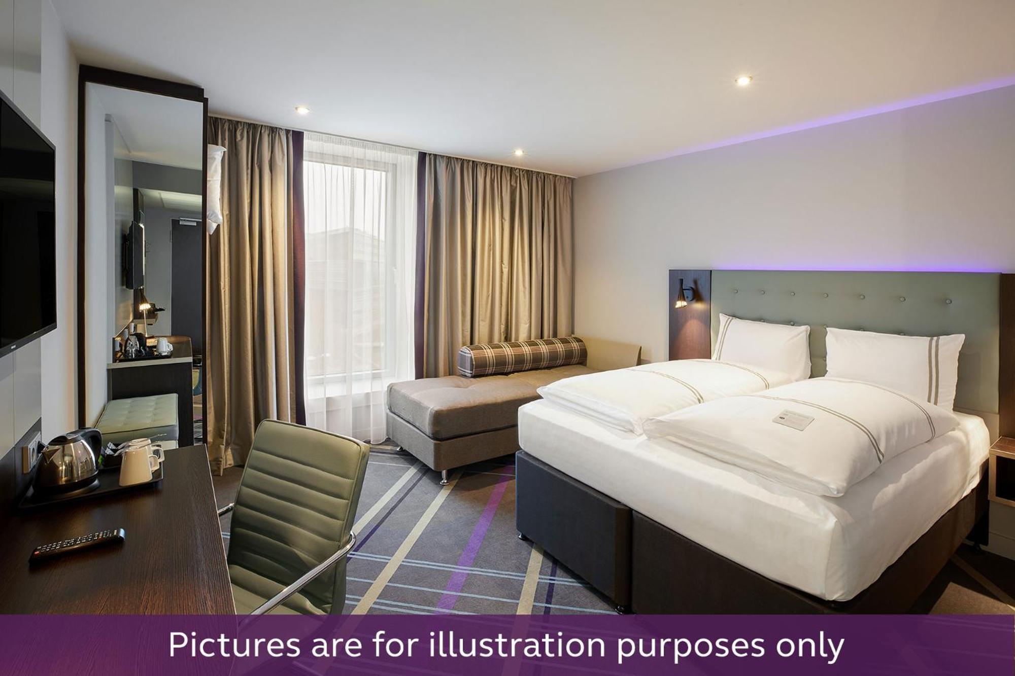 Premier Inn Heidelberg City Centre Esterno foto